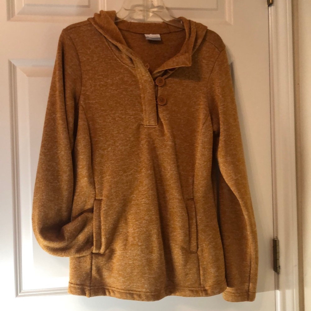 Columbia fleece sweater